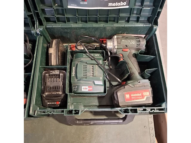 Partij diverse garage inventaris, o.a metabo, raaco - afbeelding 4 van  12