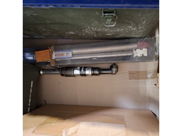 Partij diverse garage inventaris, o.a raaco - afbeelding 16 van  16