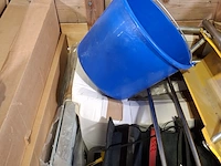 Partij diverse garage inventaris, o.a vero - afbeelding 3 van  12