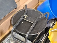 Partij diverse garage inventaris, o.a vero - afbeelding 12 van  12