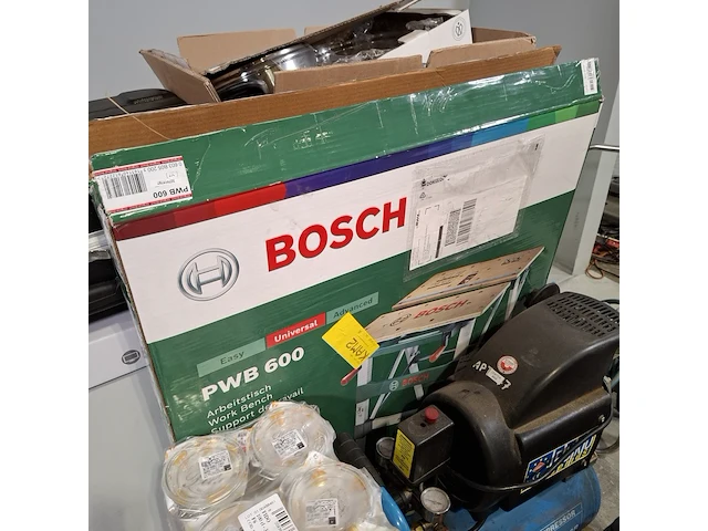 Partij diverse garageinventaris, o.a hitachi, bosch - afbeelding 2 van  18