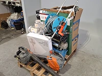Partij diverse garageinventaris, o.a hitachi, bosch - afbeelding 12 van  18