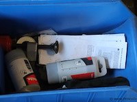 Partij diverse gereedschappen & bevestigingsmaterialen op pallet o.a. sola waterpas, gatenzaag; boren & handzaag - afbeelding 10 van  14