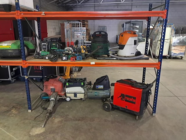 Partij diverse gereedschappen, makita, telwin, festool, stihl, bosch, hitachi - afbeelding 1 van  27