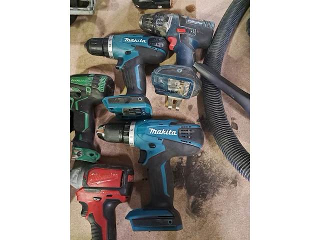 Partij diverse gereedschappen, makita, telwin, festool, stihl, bosch, hitachi - afbeelding 22 van  27