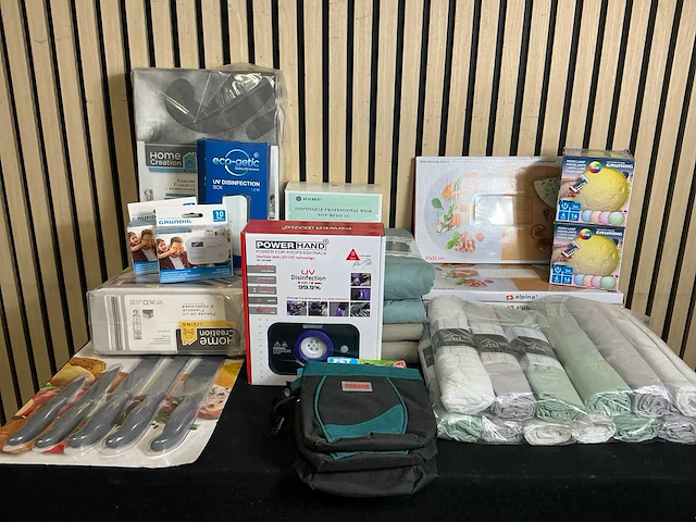 Partij diverse goederen - afbeelding 1 van  8