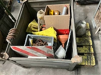 Partij diverse goederen - afbeelding 8 van  60