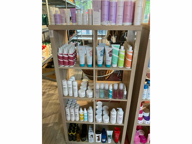 Partij diverse goldwell&boucleme haarproducten (136x) - afbeelding 5 van  12
