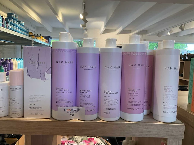 Partij diverse goldwell&boucleme haarproducten (136x) - afbeelding 6 van  12