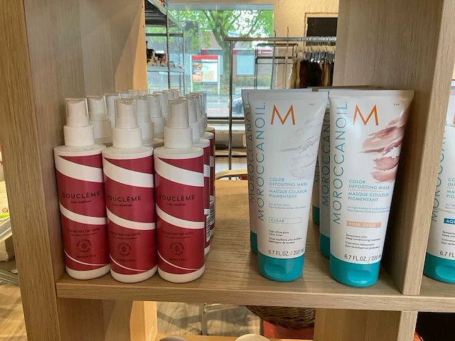 Partij diverse goldwell&boucleme haarproducten (136x) - afbeelding 8 van  12
