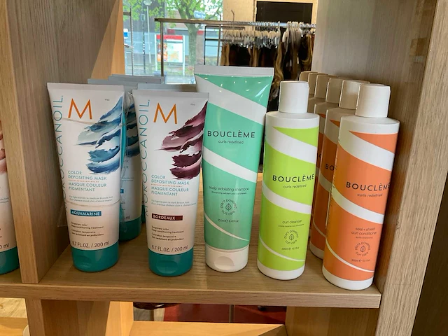Partij diverse goldwell&boucleme haarproducten (136x) - afbeelding 9 van  12