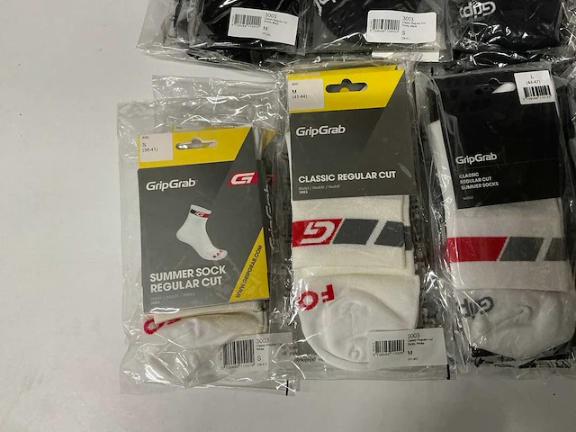 Partij diverse gripgrab classic regular/high cut sokken (72x) - afbeelding 11 van  12