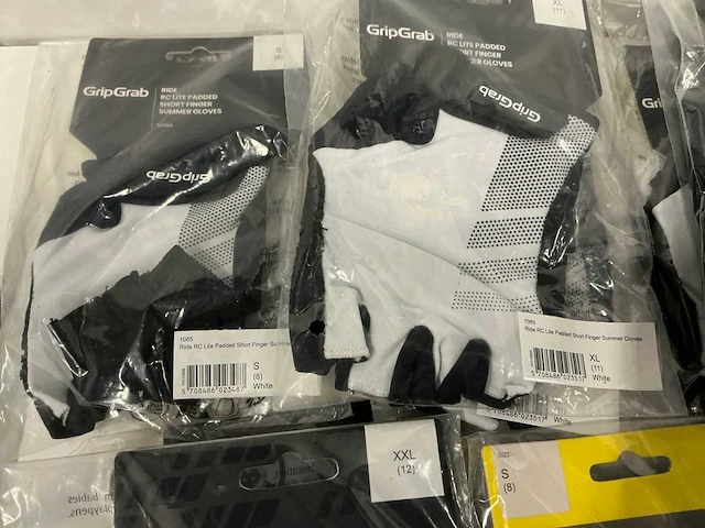 Partij diverse gripgrab fietshandschoenen (29x) - afbeelding 5 van  18