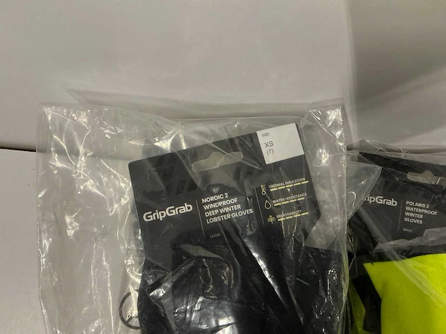 Partij diverse gripgrab fietshandschoenen (33x) - afbeelding 12 van  19