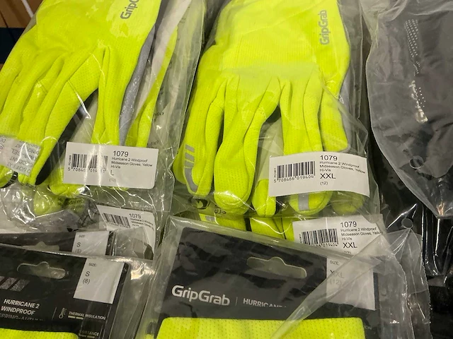 Partij diverse gripgrab fietshandschoenen (79x) - afbeelding 4 van  19