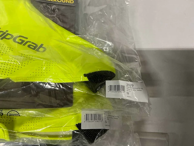 Partij diverse gripgrab hi-vis shoe covers (31x) - afbeelding 9 van  9