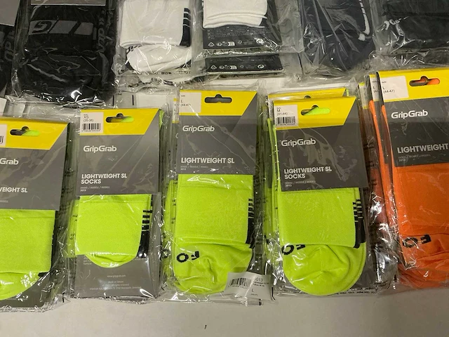 Partij diverse gripgrab merino/lightweight/regular fietssokken (83x) - afbeelding 3 van  12