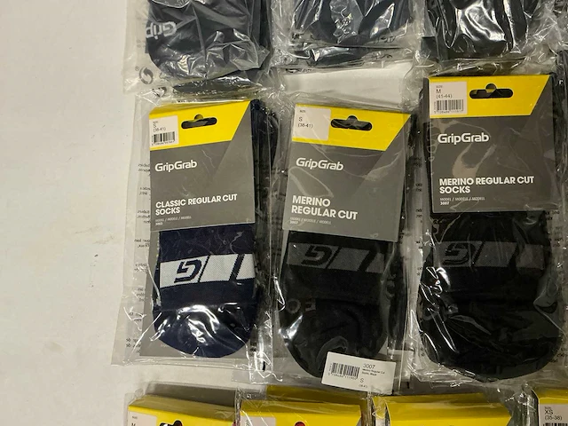 Partij diverse gripgrab merino/lightweight/regular fietssokken (83x) - afbeelding 12 van  12