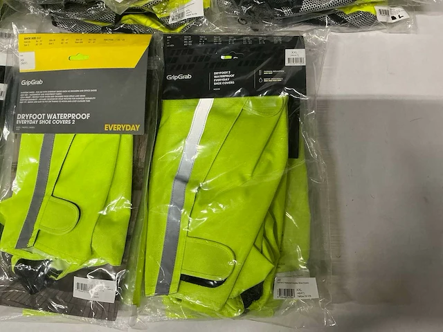 Partij diverse gripgrab shoe covers (21x) - afbeelding 16 van  18