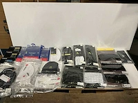 Partij diverse gripgrab/assos/castelli/sealskinz/etc accessoires - afbeelding 1 van  10