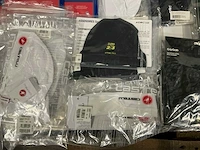 Partij diverse gripgrab/assos/castelli/sealskinz/etc accessoires - afbeelding 7 van  10