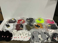 Partij diverse gripgrab/castelli cycling caps/facemasks (71x) - afbeelding 1 van  15