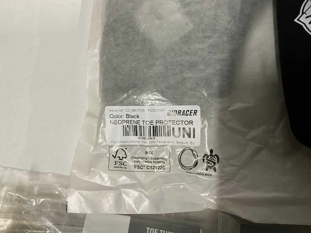 Partij diverse gripgrab/castelli/lazer/bioracer items (68x) - afbeelding 9 van  18