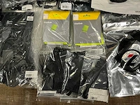 Partij diverse gripgrab/castelli/lazer/bioracer items (68x) - afbeelding 16 van  18