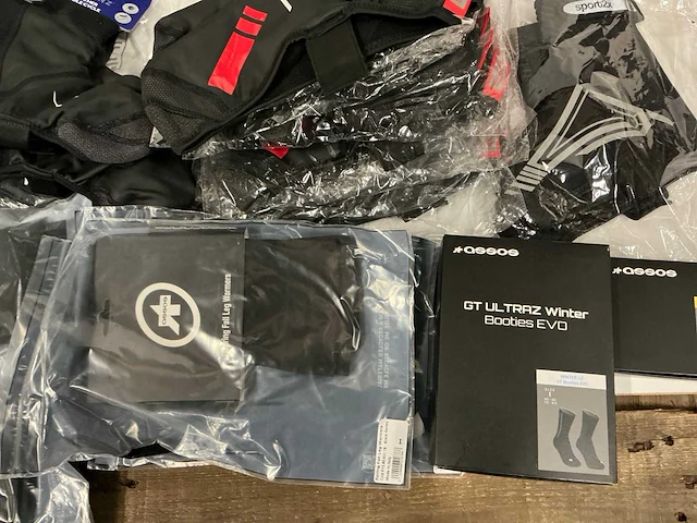 Partij diverse gripgrab/sport2x/sealskinz/assos/etc shoe covers/leg warmers (39x) - afbeelding 8 van  10