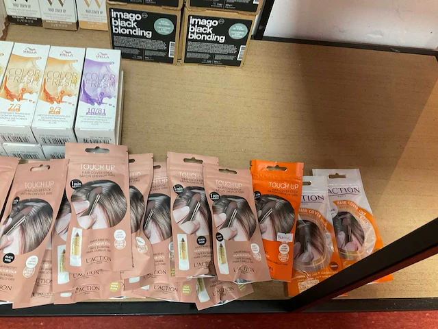 Partij diverse haarproducten (194x) - afbeelding 2 van  10