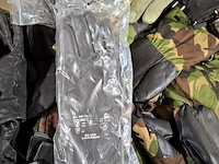 Partij diverse handschoenen - afbeelding 7 van  8