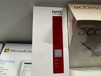 Partij diverse hardware en software - afbeelding 2 van  13