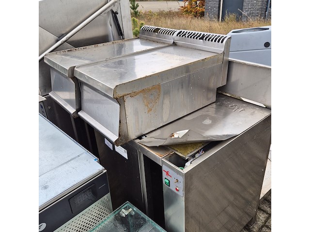 Partij diverse horeca inventaris o.a. liebherr/ rational/ la marzocco/ gamko - afbeelding 26 van  40