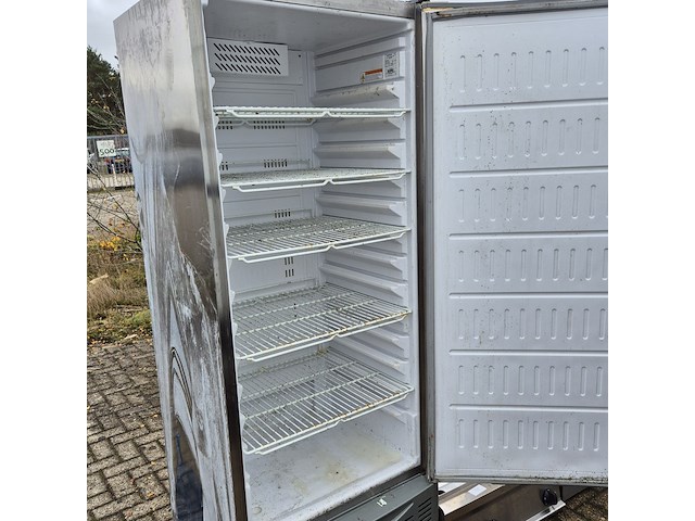 Partij diverse horeca inventaris o.a. liebherr/ rational/ la marzocco/ gamko - afbeelding 33 van  40