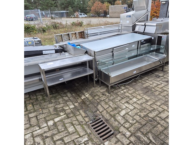 Partij diverse horeca inventaris o.a. liebherr/ rational/ la marzocco/ gamko - afbeelding 34 van  40