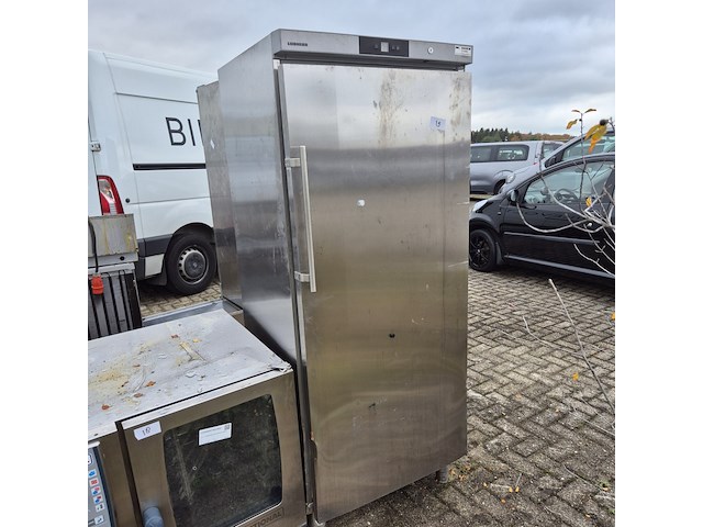 Partij diverse horeca inventaris o.a. liebherr/ rational/ la marzocco/ gamko - afbeelding 37 van  40