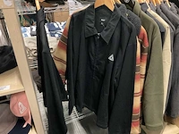 Partij diverse huf/vissla/volcom/dickies/brixton jassen (16x) - afbeelding 2 van  11