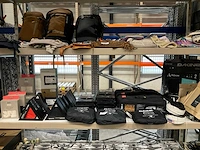 Partij diverse hunter/dakine/northcore/etc items (39x) - afbeelding 1 van  20