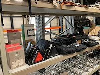 Partij diverse hunter/dakine/northcore/etc items (39x) - afbeelding 12 van  20