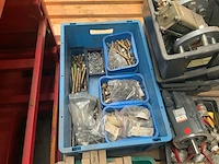 Partij diverse installatiematerialen en elektra - afbeelding 3 van  5