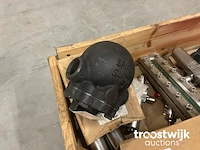 Partij diverse installatiematerialen - afbeelding 10 van  10