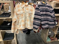 Partij diverse jassen o.a sisstr/volcom/dickies/roxy (19x) - afbeelding 5 van  12