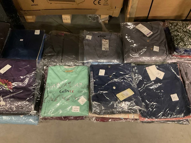 Partij diverse jurken (400x) - afbeelding 4 van  24