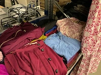 Partij diverse jurken (400x) - afbeelding 20 van  31