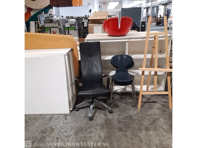 Partij diverse kantoor inventaris o.a. fritz hansen/gispen - afbeelding 13 van  13