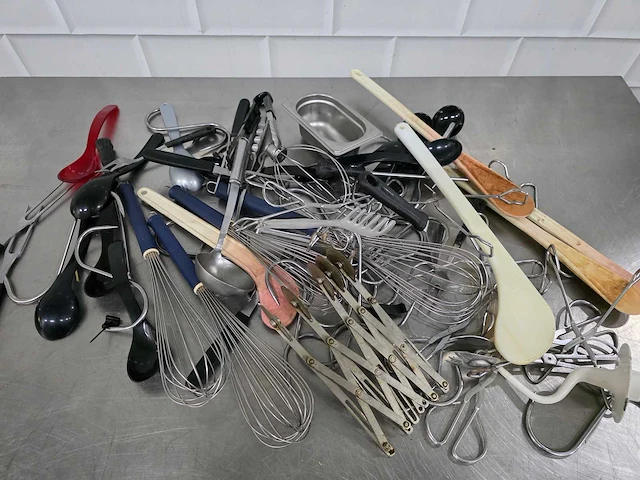 Partij diverse keukenbenodigdheden - afbeelding 3 van  3