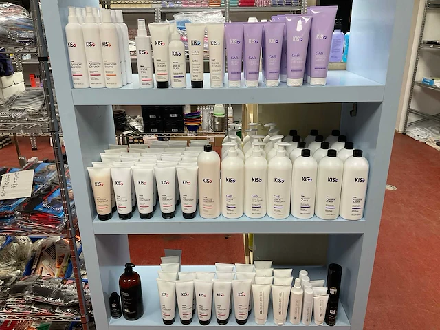Partij diverse kis haarproducten (170x) - afbeelding 1 van  13