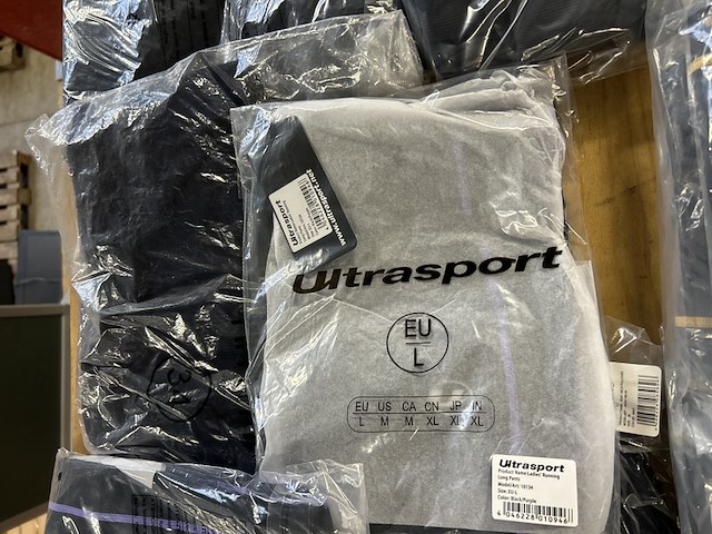Partij diverse kleding w.o. berydale, ultrasport - afbeelding 6 van  11