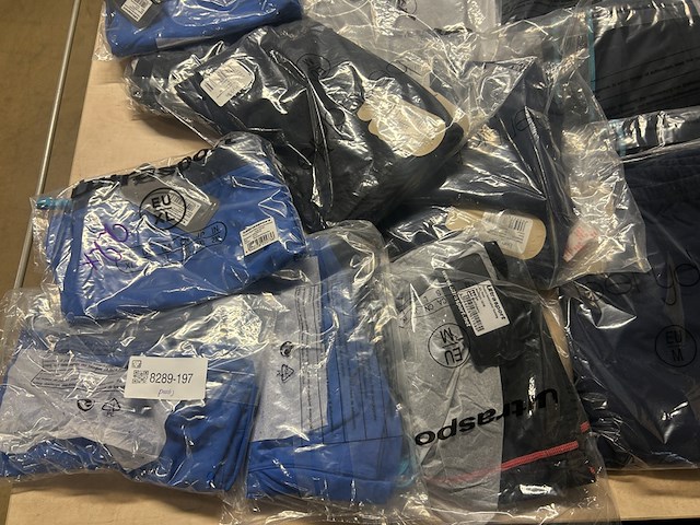 Partij diverse kleding w.o. zwemkleding w.o. berydale, ultrasport - afbeelding 2 van  8