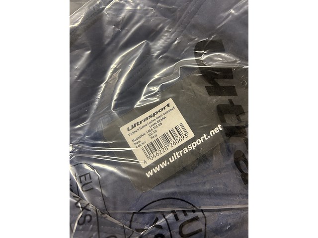 Partij diverse kleding w.o. zwemkleding w.o. berydale, ultrasport - afbeelding 6 van  8